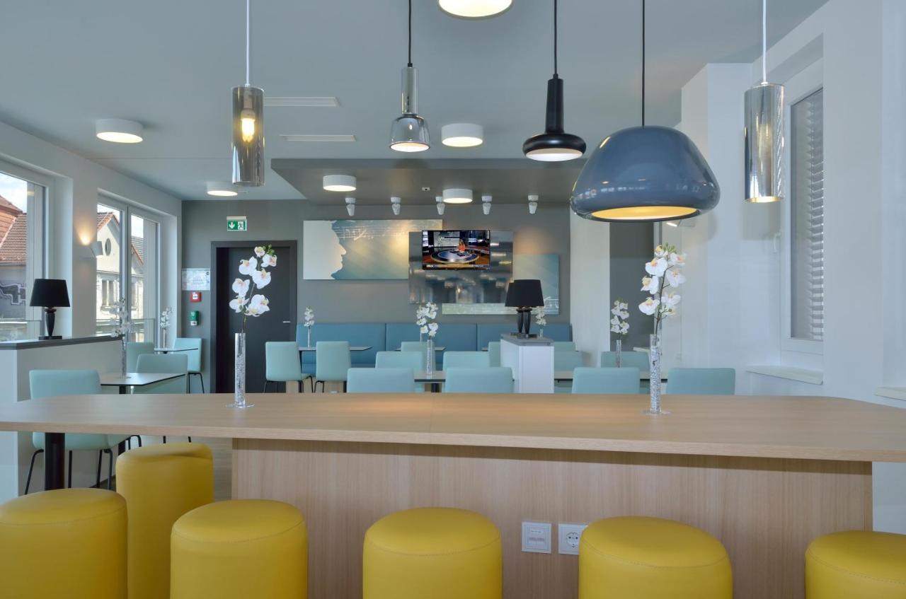 Hotel Halle